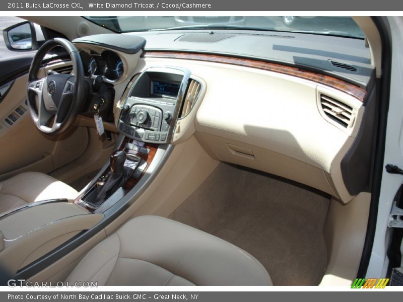White Diamond Tricoat / Cocoa/Cashmere 2011 Buick LaCrosse CXL