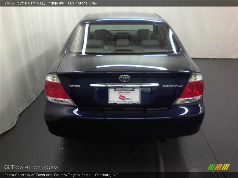 Indigo Ink Pearl / Stone Gray 2006 Toyota Camry LE