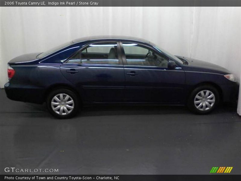 Indigo Ink Pearl / Stone Gray 2006 Toyota Camry LE