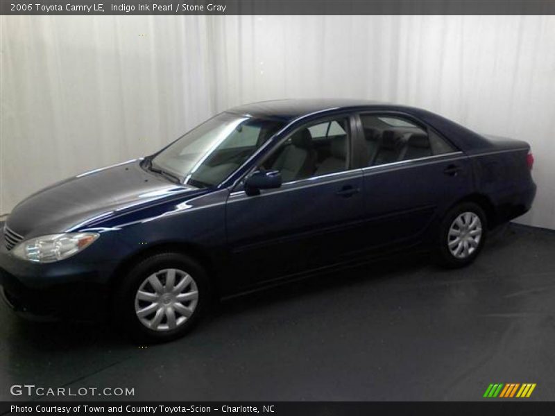 Indigo Ink Pearl / Stone Gray 2006 Toyota Camry LE