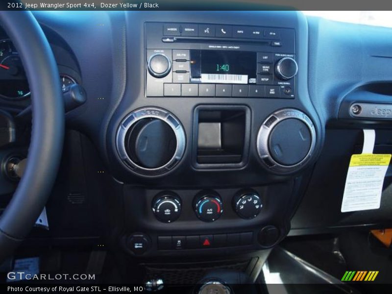 Dozer Yellow / Black 2012 Jeep Wrangler Sport 4x4