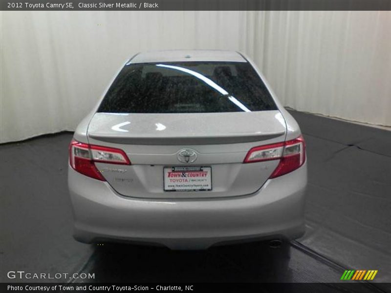 Classic Silver Metallic / Black 2012 Toyota Camry SE