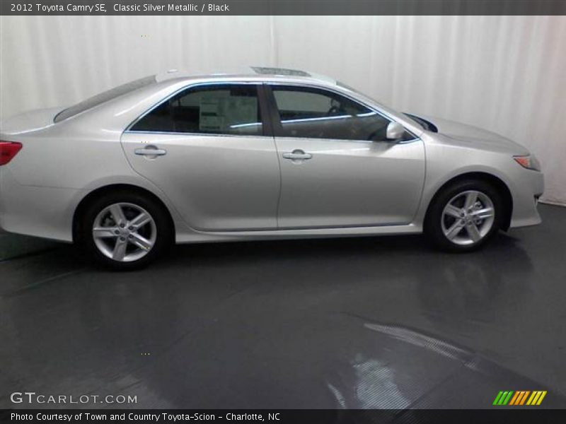 Classic Silver Metallic / Black 2012 Toyota Camry SE