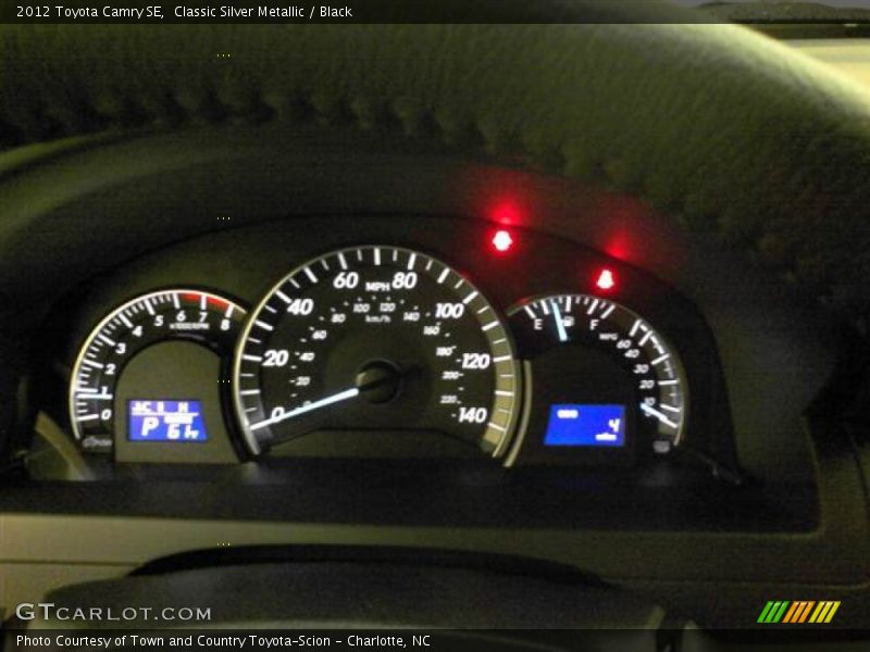 Classic Silver Metallic / Black 2012 Toyota Camry SE