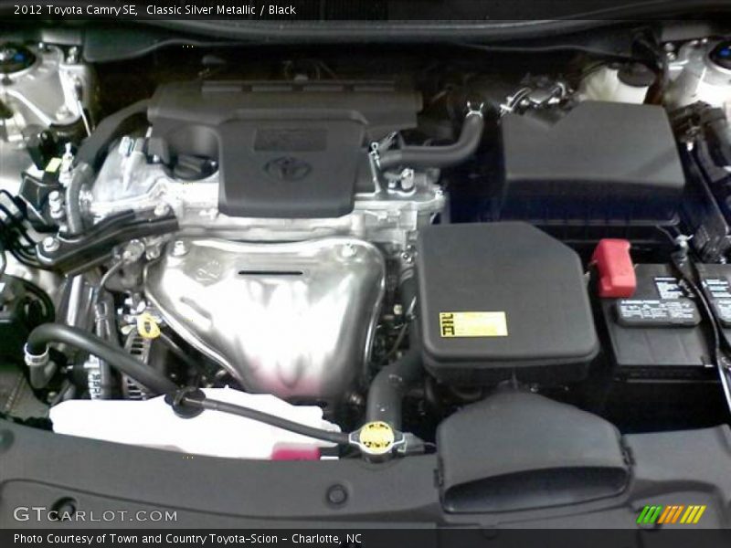 Classic Silver Metallic / Black 2012 Toyota Camry SE