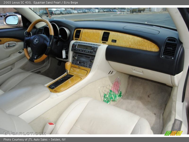 Dashboard of 2003 SC 430
