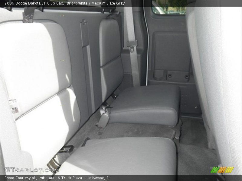Bright White / Medium Slate Gray 2006 Dodge Dakota ST Club Cab