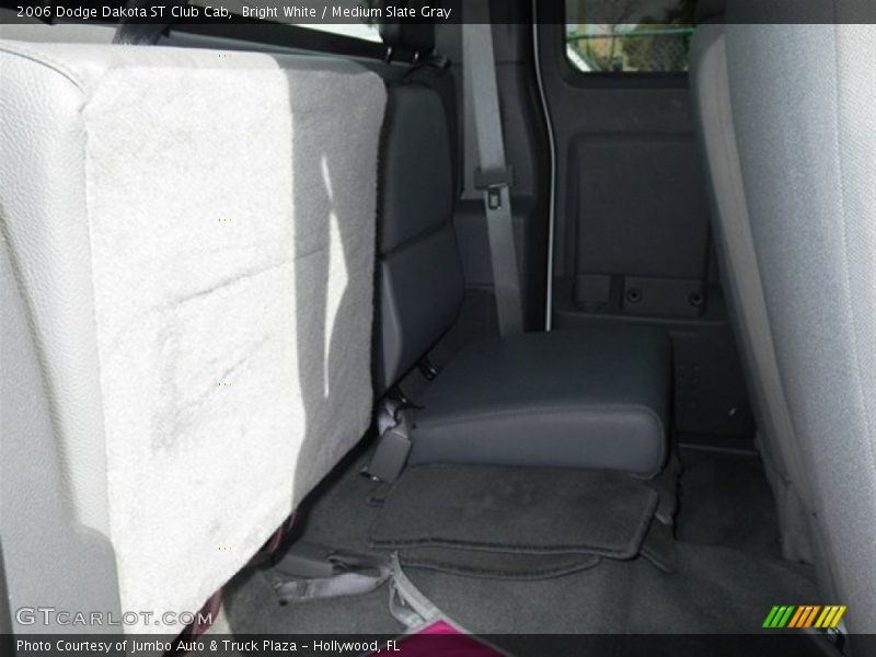 Bright White / Medium Slate Gray 2006 Dodge Dakota ST Club Cab