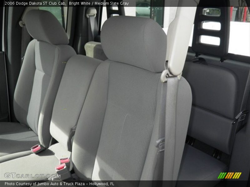 Bright White / Medium Slate Gray 2006 Dodge Dakota ST Club Cab