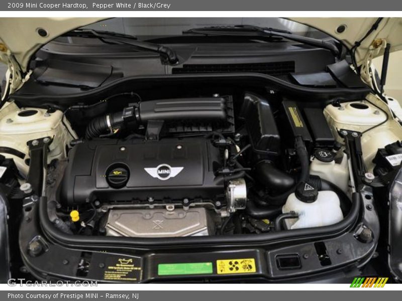 Pepper White / Black/Grey 2009 Mini Cooper Hardtop