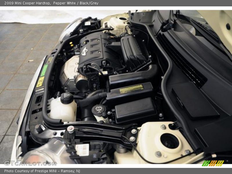 Pepper White / Black/Grey 2009 Mini Cooper Hardtop