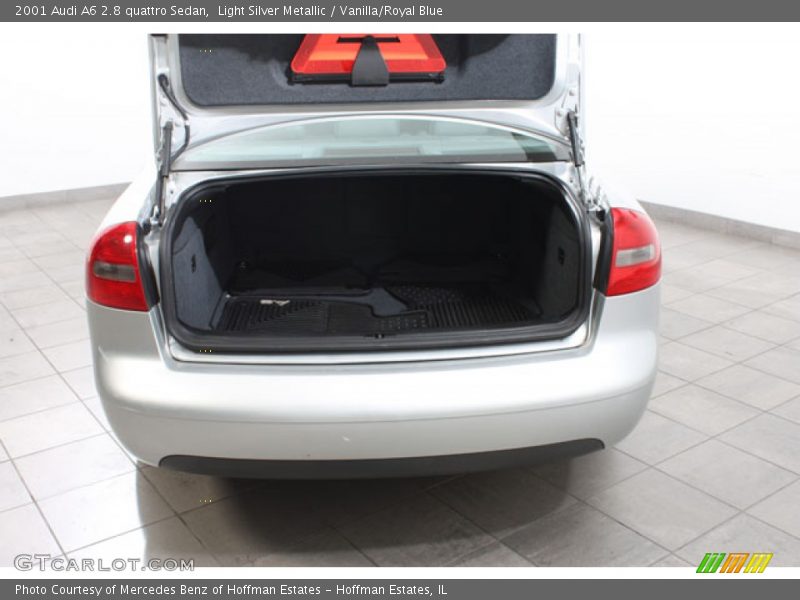 Light Silver Metallic / Vanilla/Royal Blue 2001 Audi A6 2.8 quattro Sedan