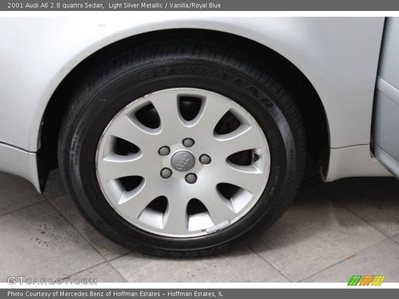 Light Silver Metallic / Vanilla/Royal Blue 2001 Audi A6 2.8 quattro Sedan