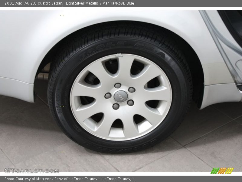 Light Silver Metallic / Vanilla/Royal Blue 2001 Audi A6 2.8 quattro Sedan