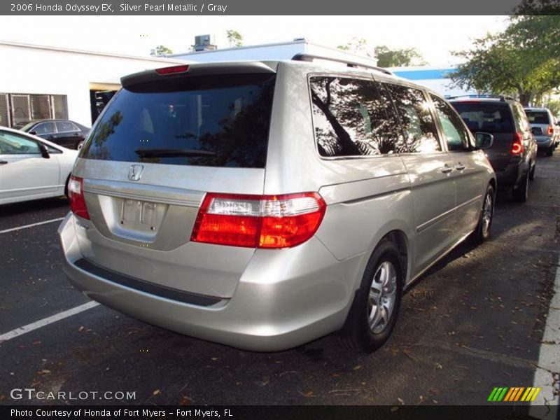 Silver Pearl Metallic / Gray 2006 Honda Odyssey EX