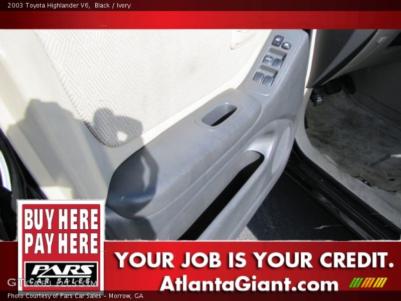 Black / Ivory 2003 Toyota Highlander V6