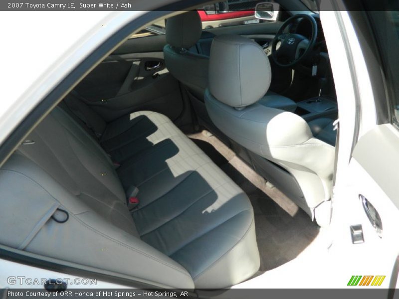 Super White / Ash 2007 Toyota Camry LE
