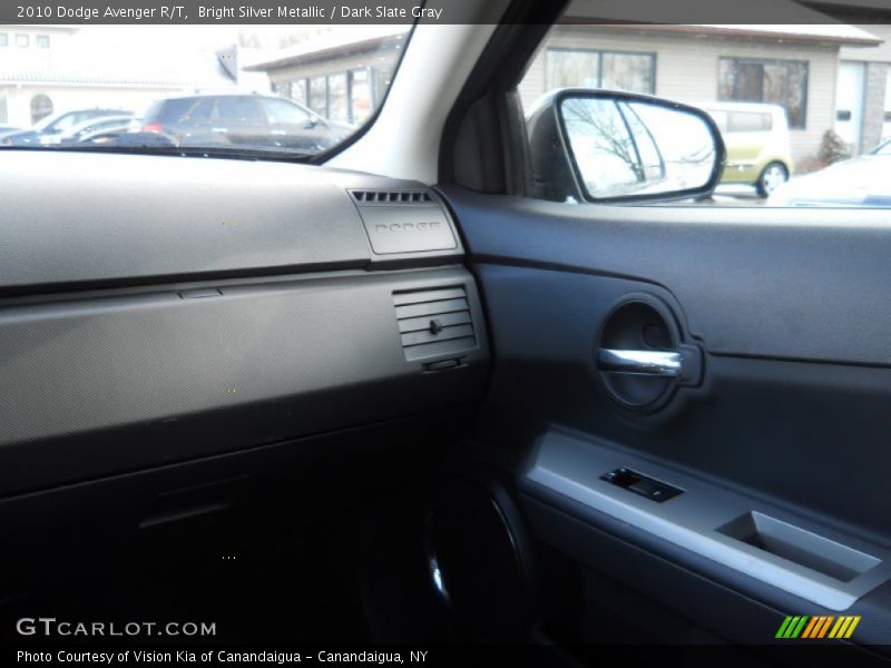 Bright Silver Metallic / Dark Slate Gray 2010 Dodge Avenger R/T