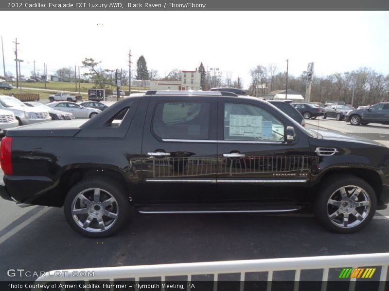 Black Raven / Ebony/Ebony 2012 Cadillac Escalade EXT Luxury AWD