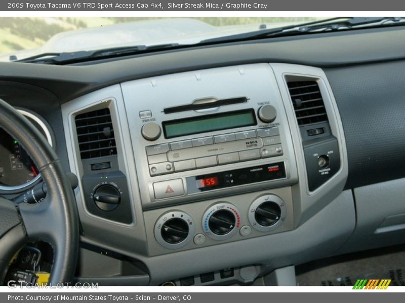 Silver Streak Mica / Graphite Gray 2009 Toyota Tacoma V6 TRD Sport Access Cab 4x4