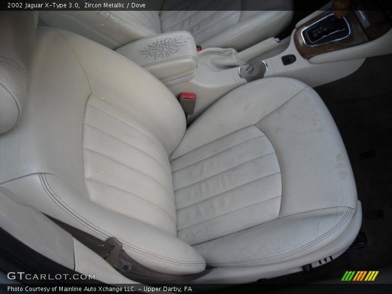 Zircon Metallic / Dove 2002 Jaguar X-Type 3.0