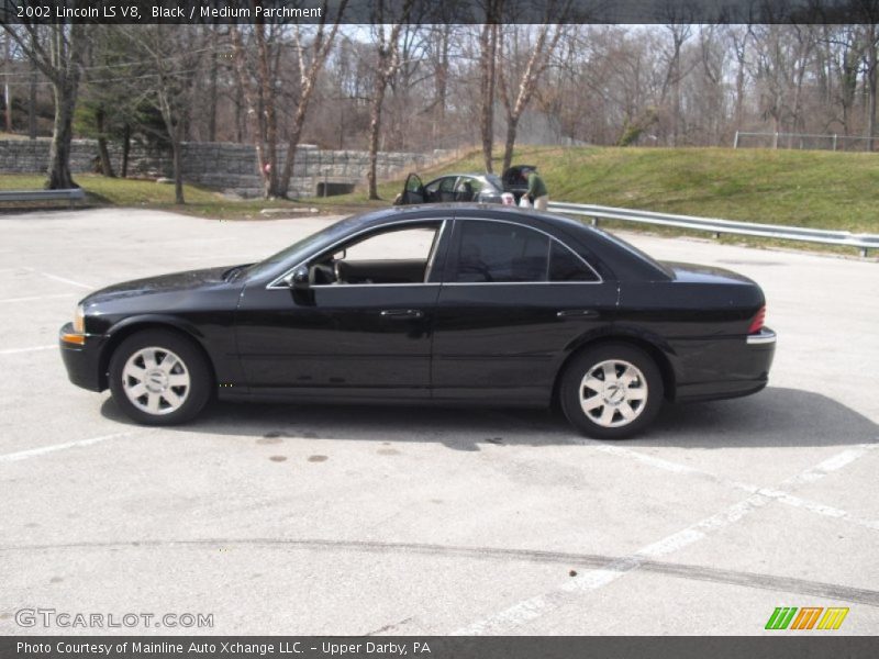 Black / Medium Parchment 2002 Lincoln LS V8