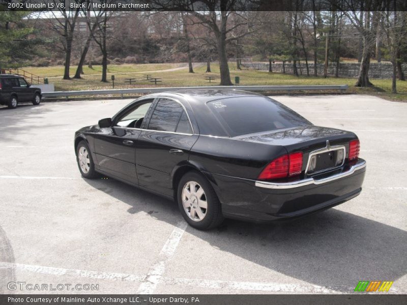 Black / Medium Parchment 2002 Lincoln LS V8