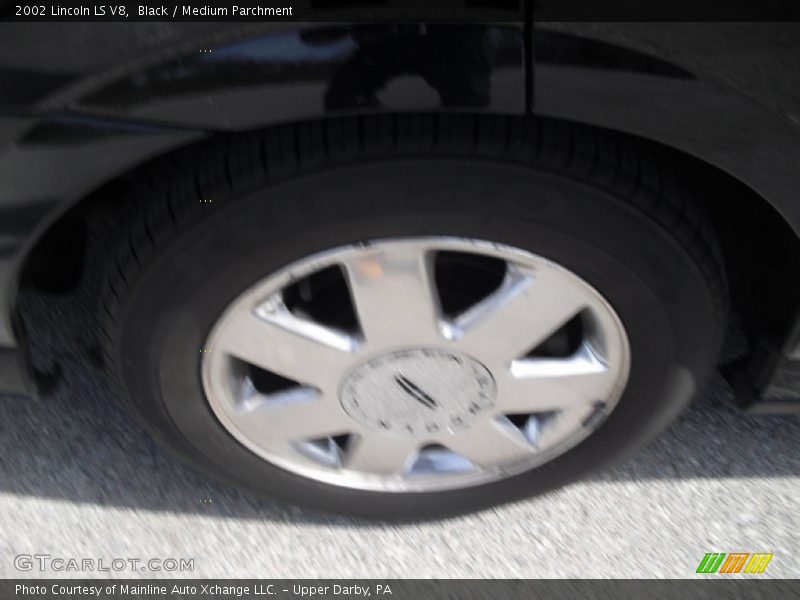 Black / Medium Parchment 2002 Lincoln LS V8