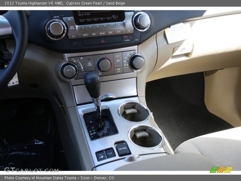 Cypress Green Pearl / Sand Beige 2012 Toyota Highlander V6 4WD