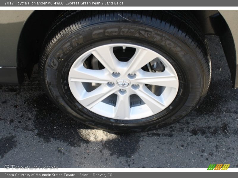 Cypress Green Pearl / Sand Beige 2012 Toyota Highlander V6 4WD