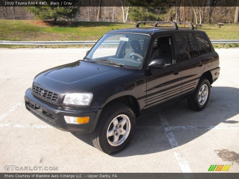Black / Gray 2000 Toyota RAV4 4WD