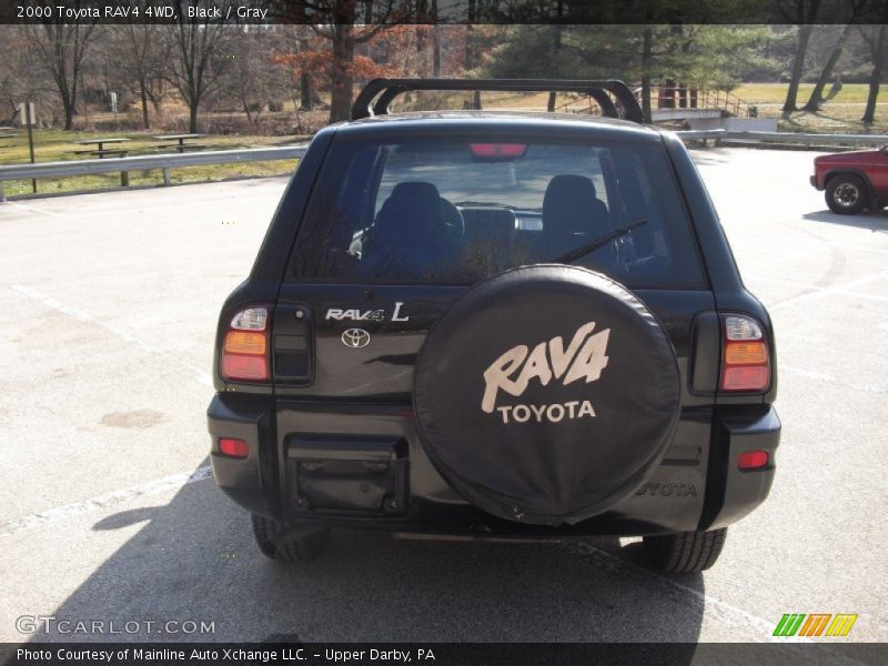 Black / Gray 2000 Toyota RAV4 4WD