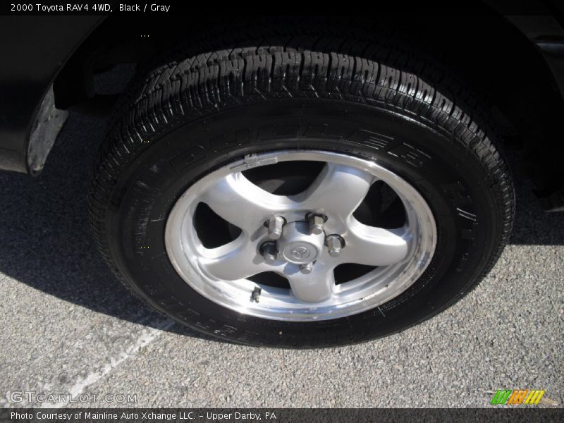 Black / Gray 2000 Toyota RAV4 4WD