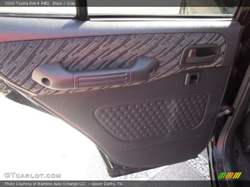 Black / Gray 2000 Toyota RAV4 4WD