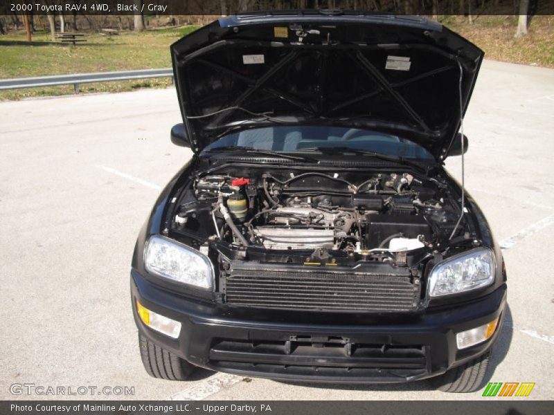 Black / Gray 2000 Toyota RAV4 4WD