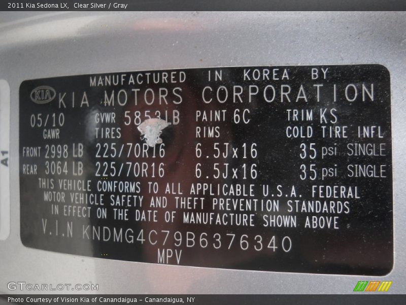 Clear Silver / Gray 2011 Kia Sedona LX