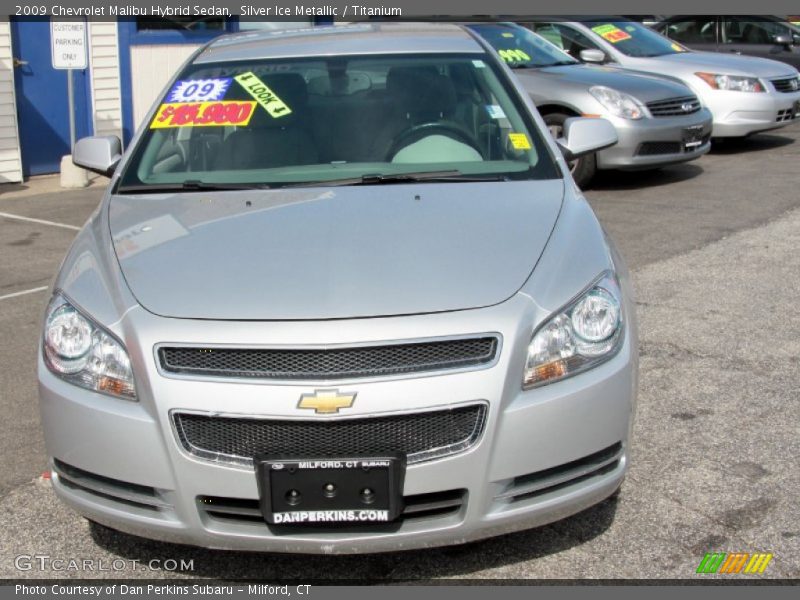 Silver Ice Metallic / Titanium 2009 Chevrolet Malibu Hybrid Sedan