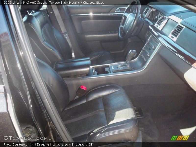 Tuxedo Black Metallic / Charcoal Black 2009 Lincoln MKS AWD Sedan