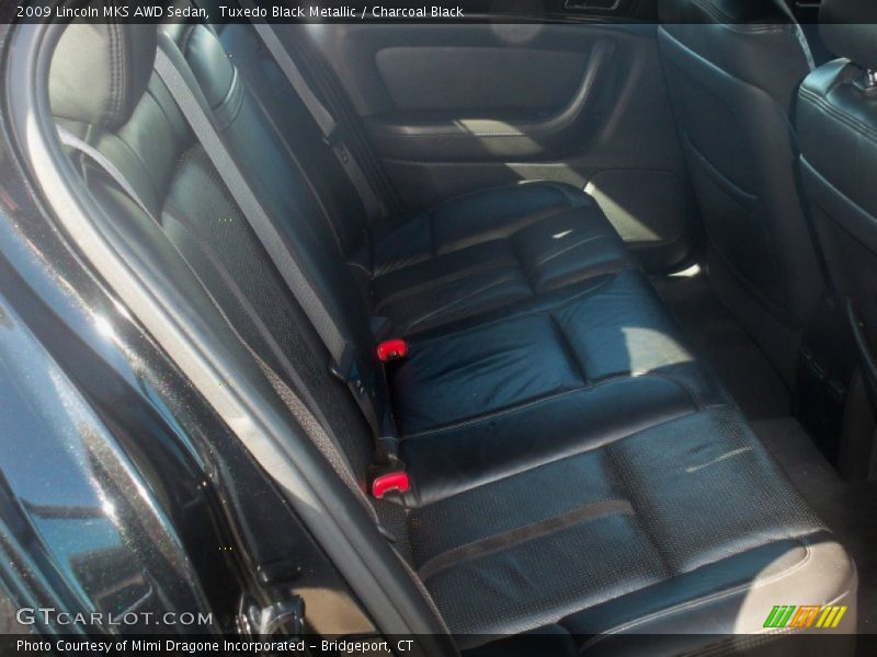 Tuxedo Black Metallic / Charcoal Black 2009 Lincoln MKS AWD Sedan