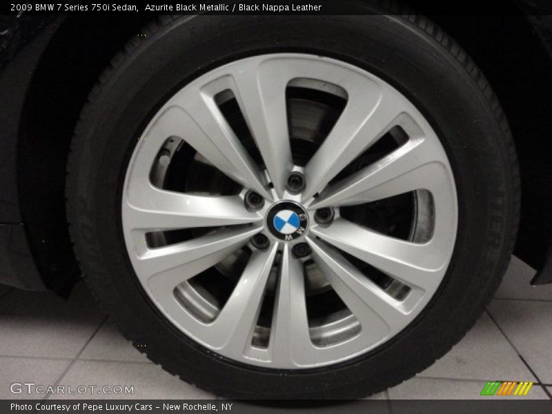  2009 7 Series 750i Sedan Wheel