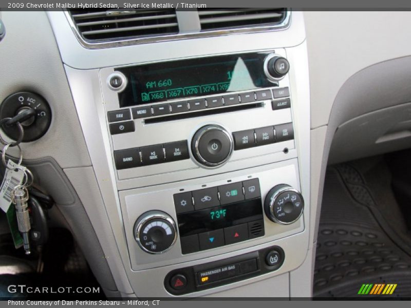 Silver Ice Metallic / Titanium 2009 Chevrolet Malibu Hybrid Sedan