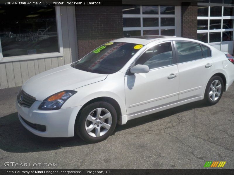 Winter Frost Pearl / Charcoal 2009 Nissan Altima 2.5 SL