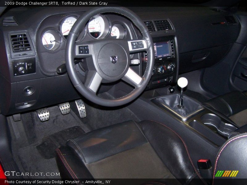 TorRed / Dark Slate Gray 2009 Dodge Challenger SRT8
