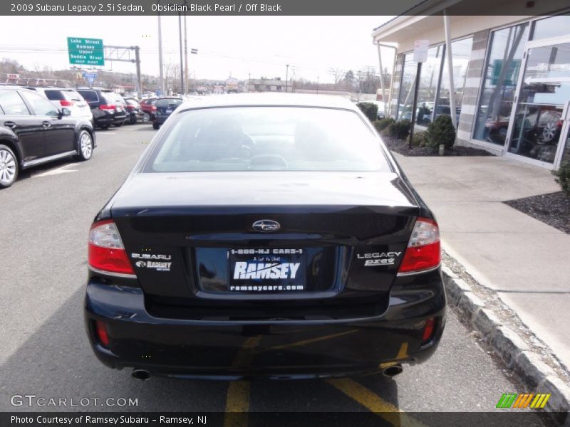 Obsidian Black Pearl / Off Black 2009 Subaru Legacy 2.5i Sedan