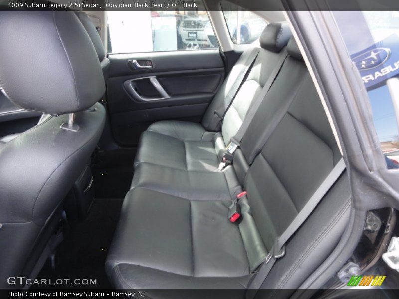 Obsidian Black Pearl / Off Black 2009 Subaru Legacy 2.5i Sedan