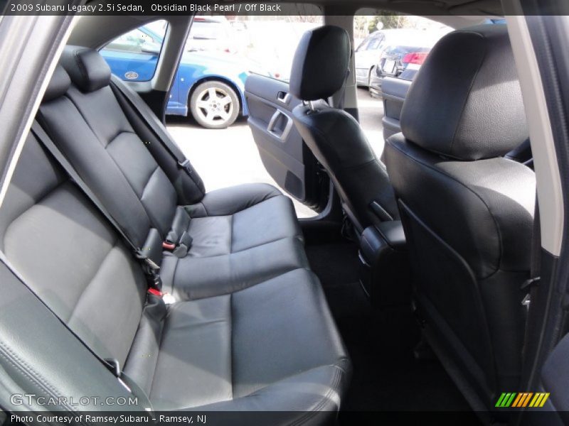 Obsidian Black Pearl / Off Black 2009 Subaru Legacy 2.5i Sedan