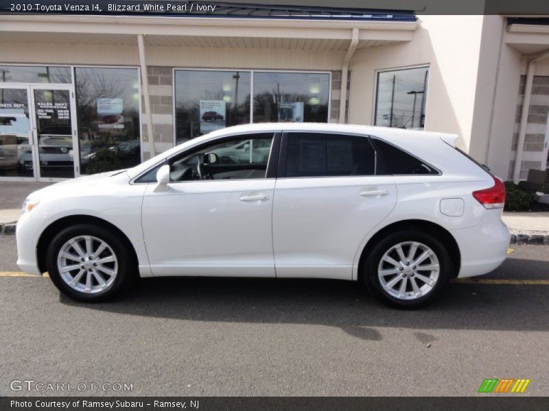 Blizzard White Pearl / Ivory 2010 Toyota Venza I4