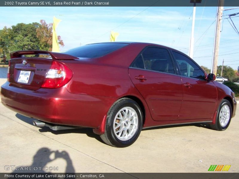 Salsa Red Pearl / Dark Charcoal 2002 Toyota Camry SE V6