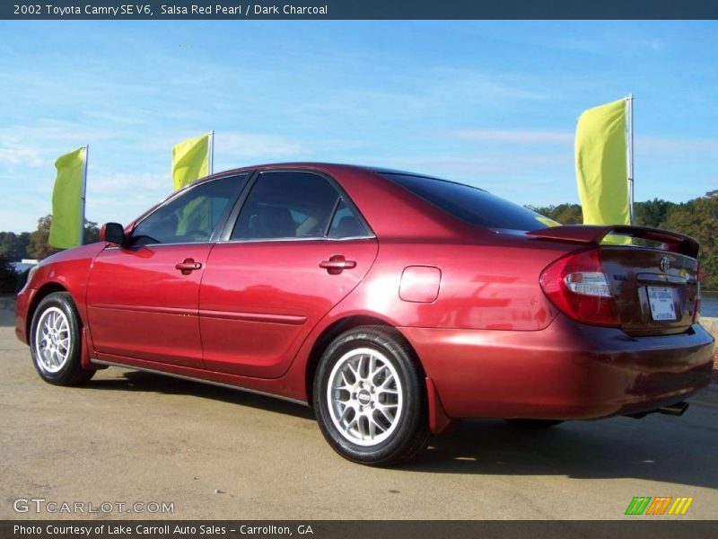 Salsa Red Pearl / Dark Charcoal 2002 Toyota Camry SE V6