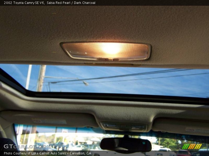 Salsa Red Pearl / Dark Charcoal 2002 Toyota Camry SE V6